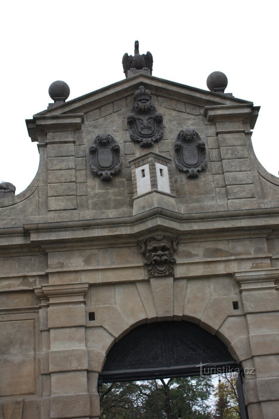 Prague - Cổng Leopold tại Vyšehrad