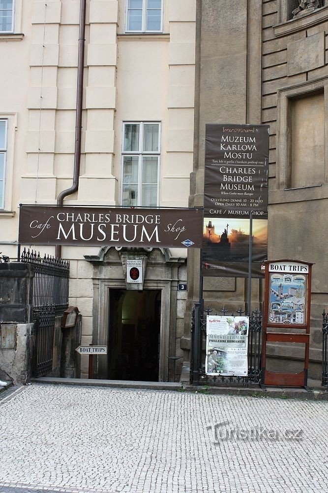 Prague - Musée du pont Charles