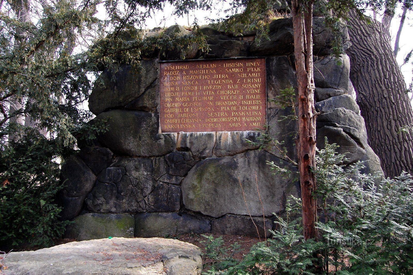 Prag, monument till Julius Zeyer