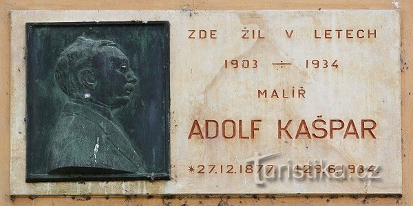 Praga, tablica pamiątkowa Adolfa Kašpara