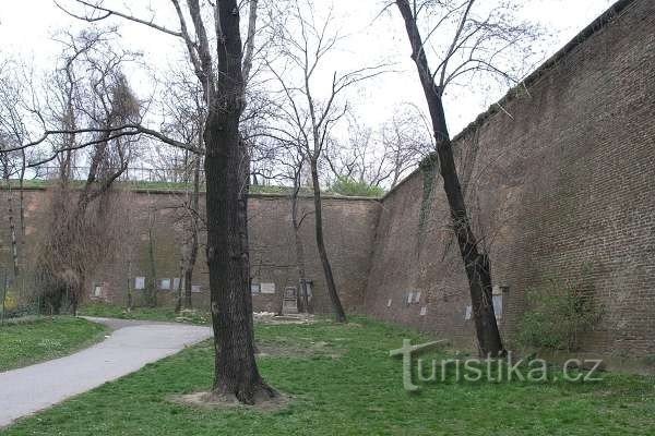 布拉格，Pohořelec - Hradčany 炮兵的前墓地
