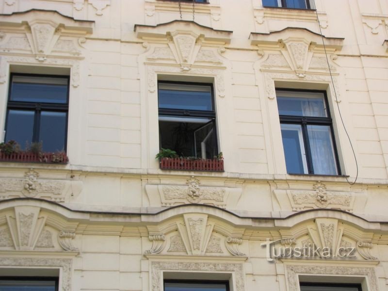 Prague, Staré Město - Maison U Bílé růže