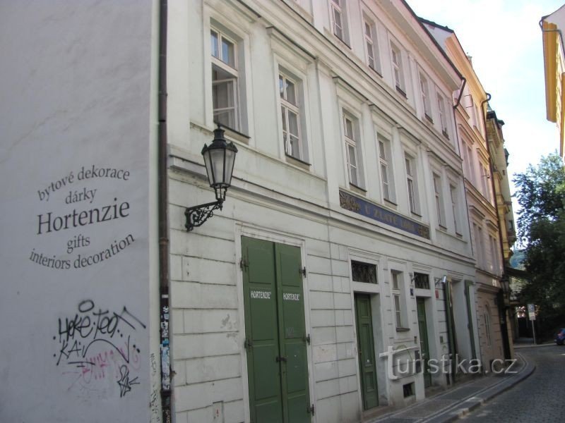 Prague, Vieille Ville - Maison U Zlaté lodi