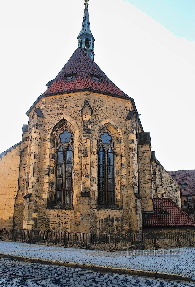 Prága (Óváros) - templomok a Szent Ágnes kolostorban (Ferenc és Salvator)