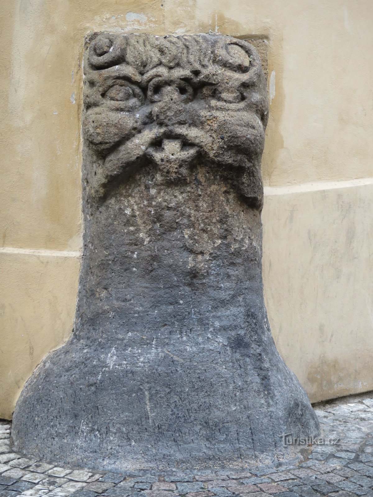 Praga (staro mesto) – stebriček Šklebivec