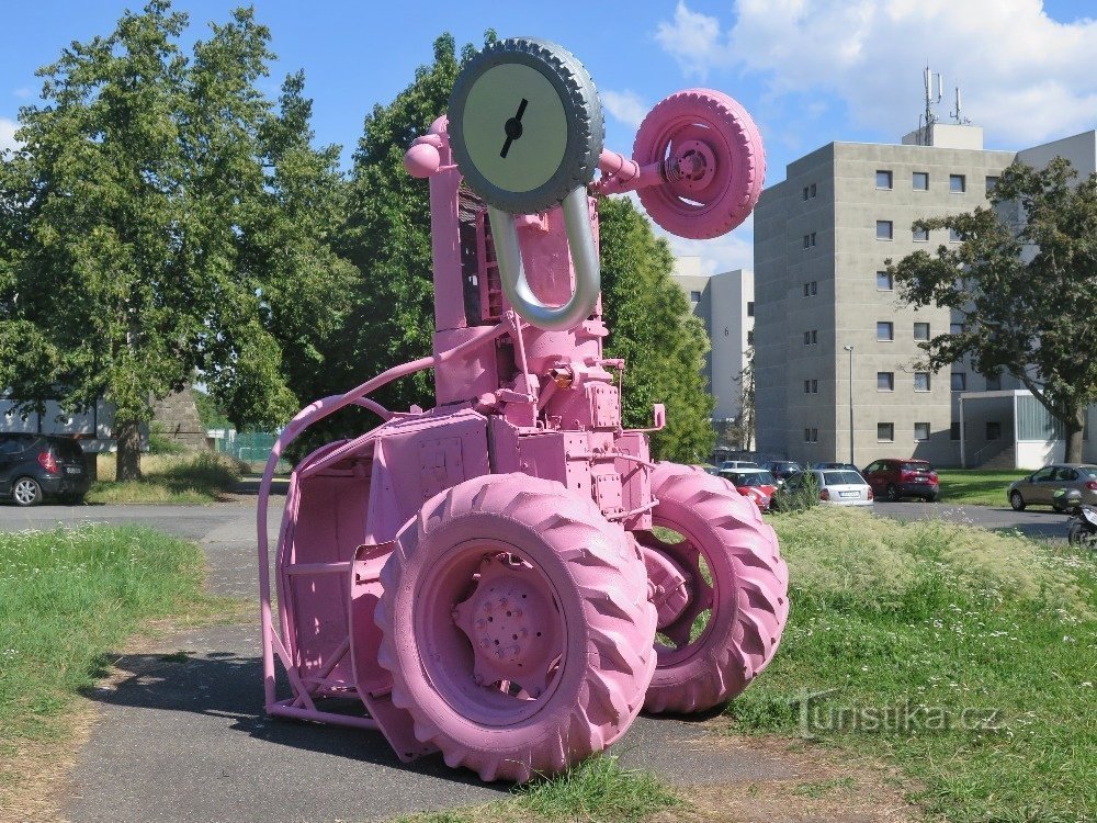 Prag (Strahov) - Det första punkmonumentet