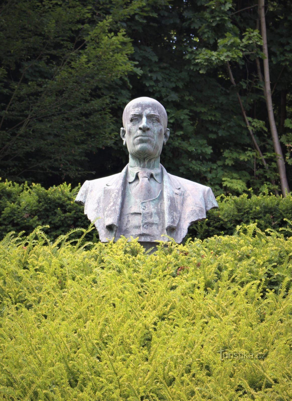 Praga-Zbraslav - monument lui Vladislav Vančura