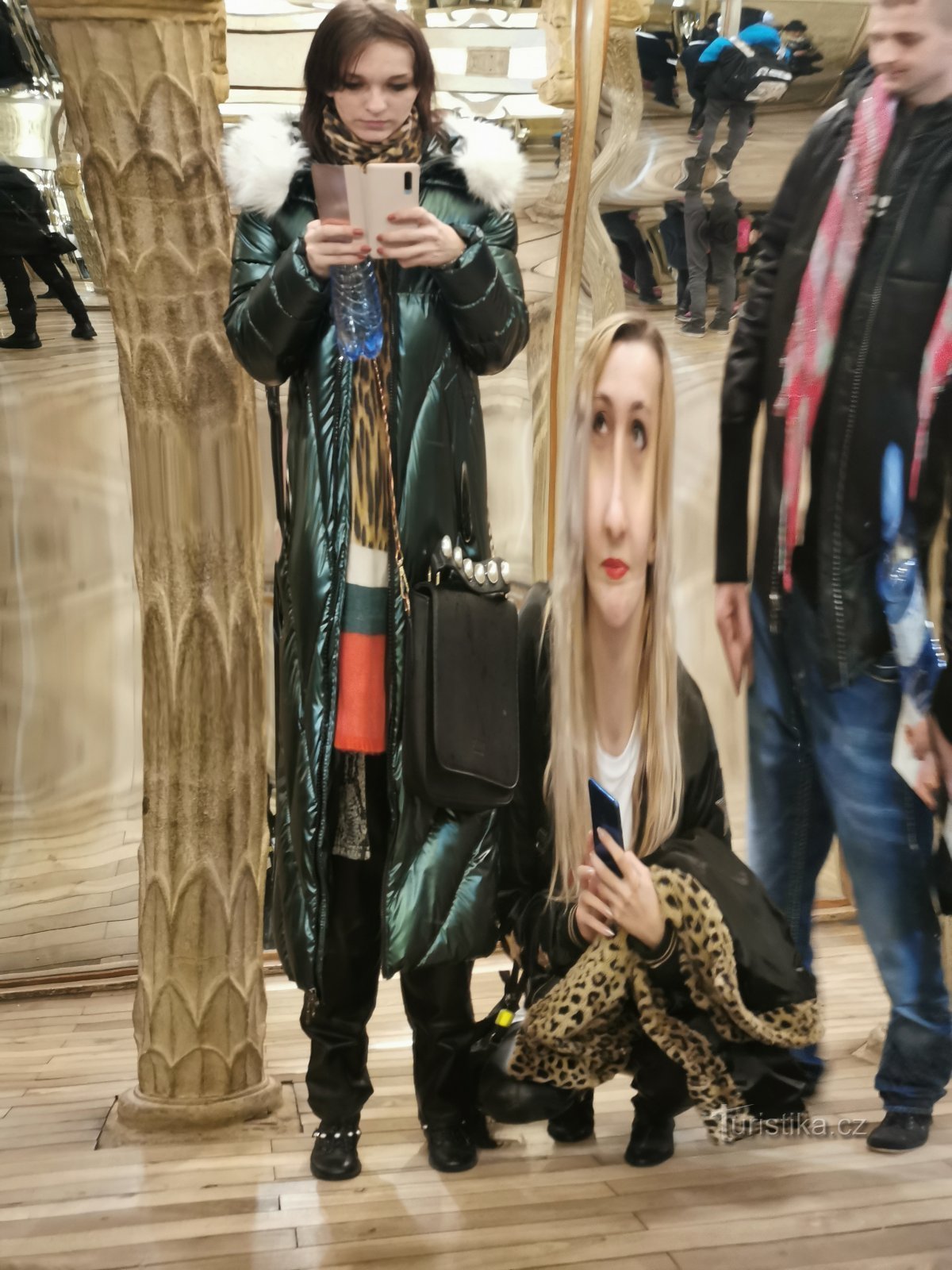 Prague - Labyrinthe de miroirs sur Petřín