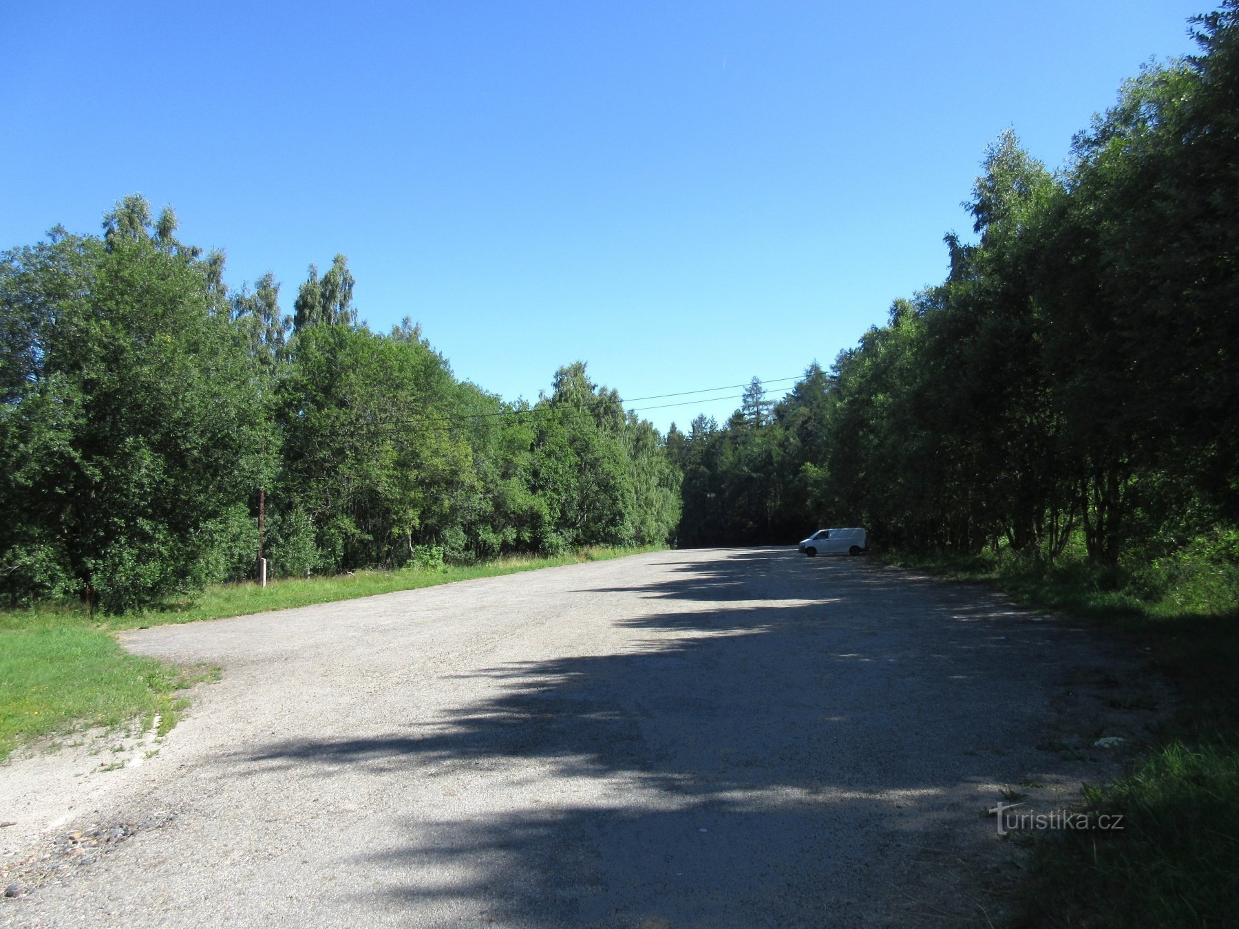 Üres parkoló 1 a Zadov - Churáňov síterületen