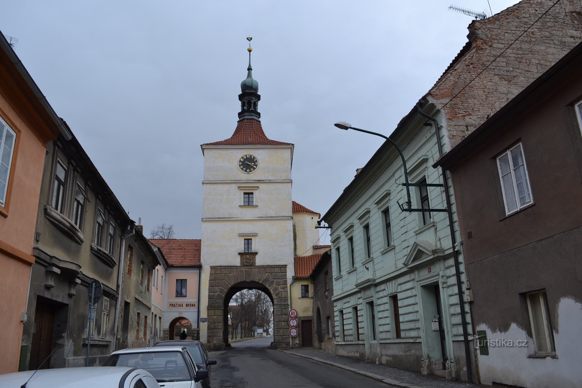 Prag Port