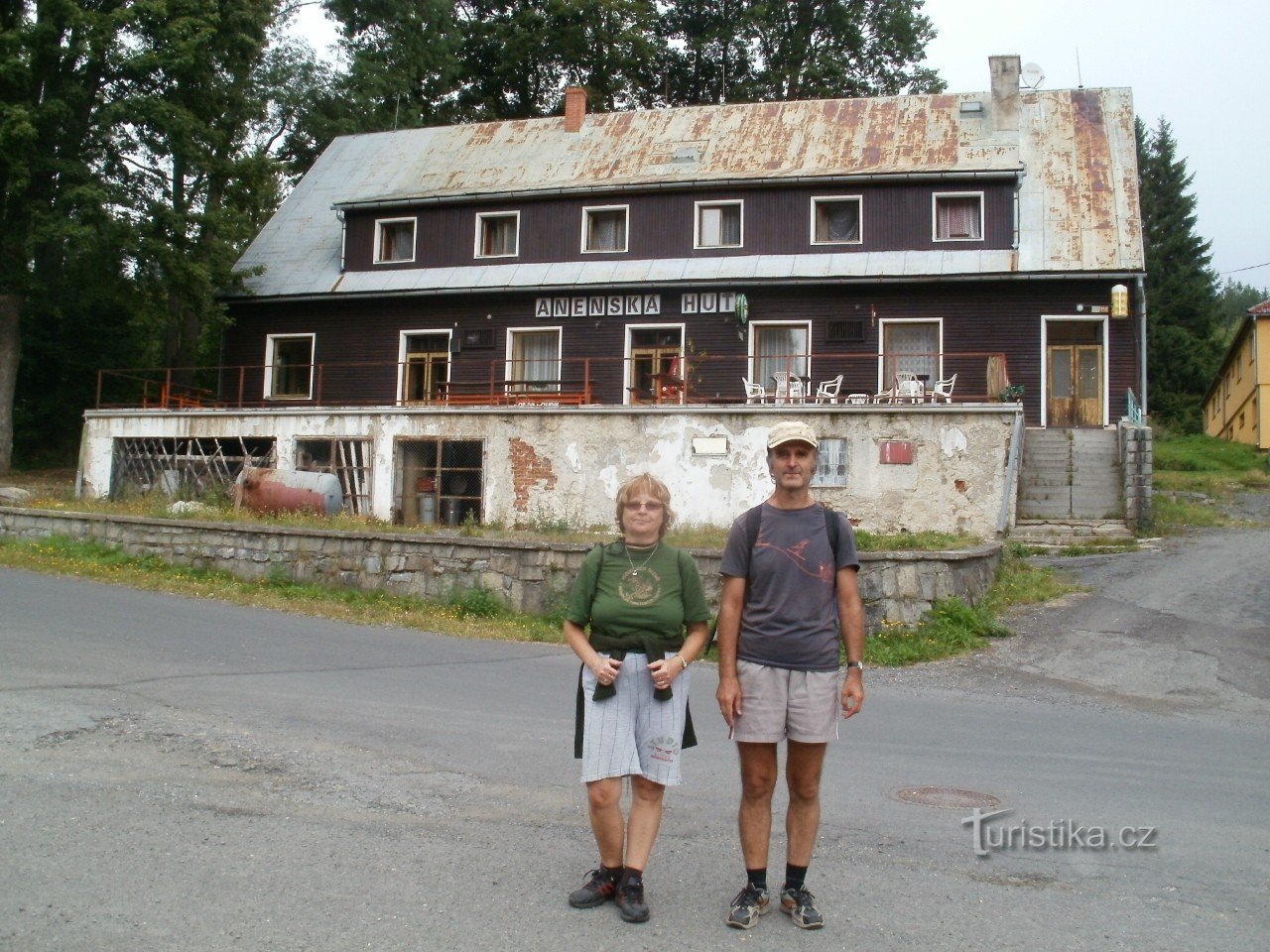 În fața topitoriei Anenska după 40 de ani