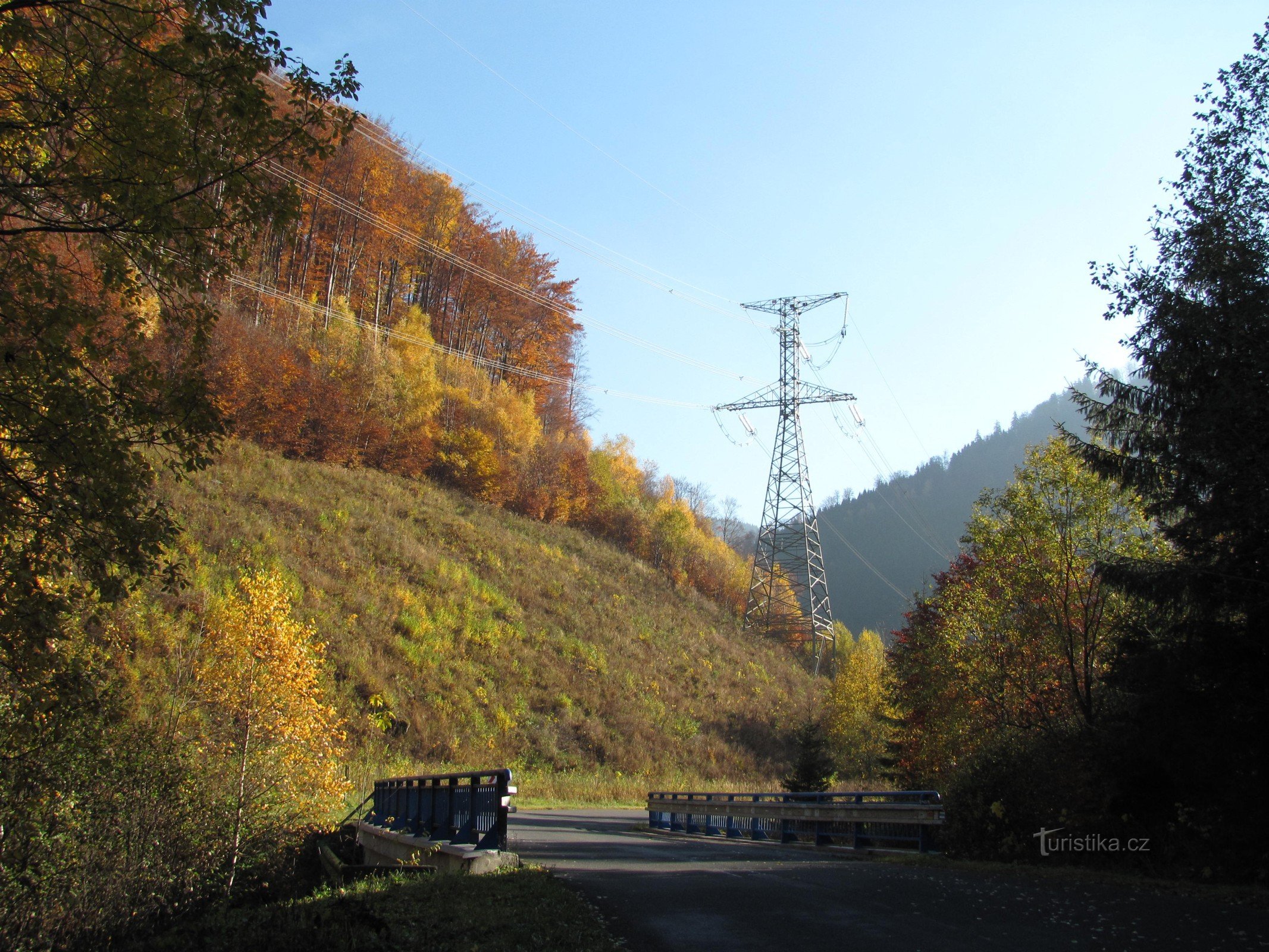 avant le virage vers la cascade