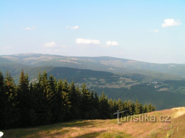 Frente Žalý e sua torre de vigia