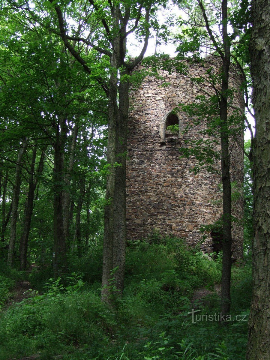Framåt bastion nära Hasištejn slott