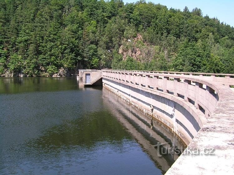 Křižanovice dam