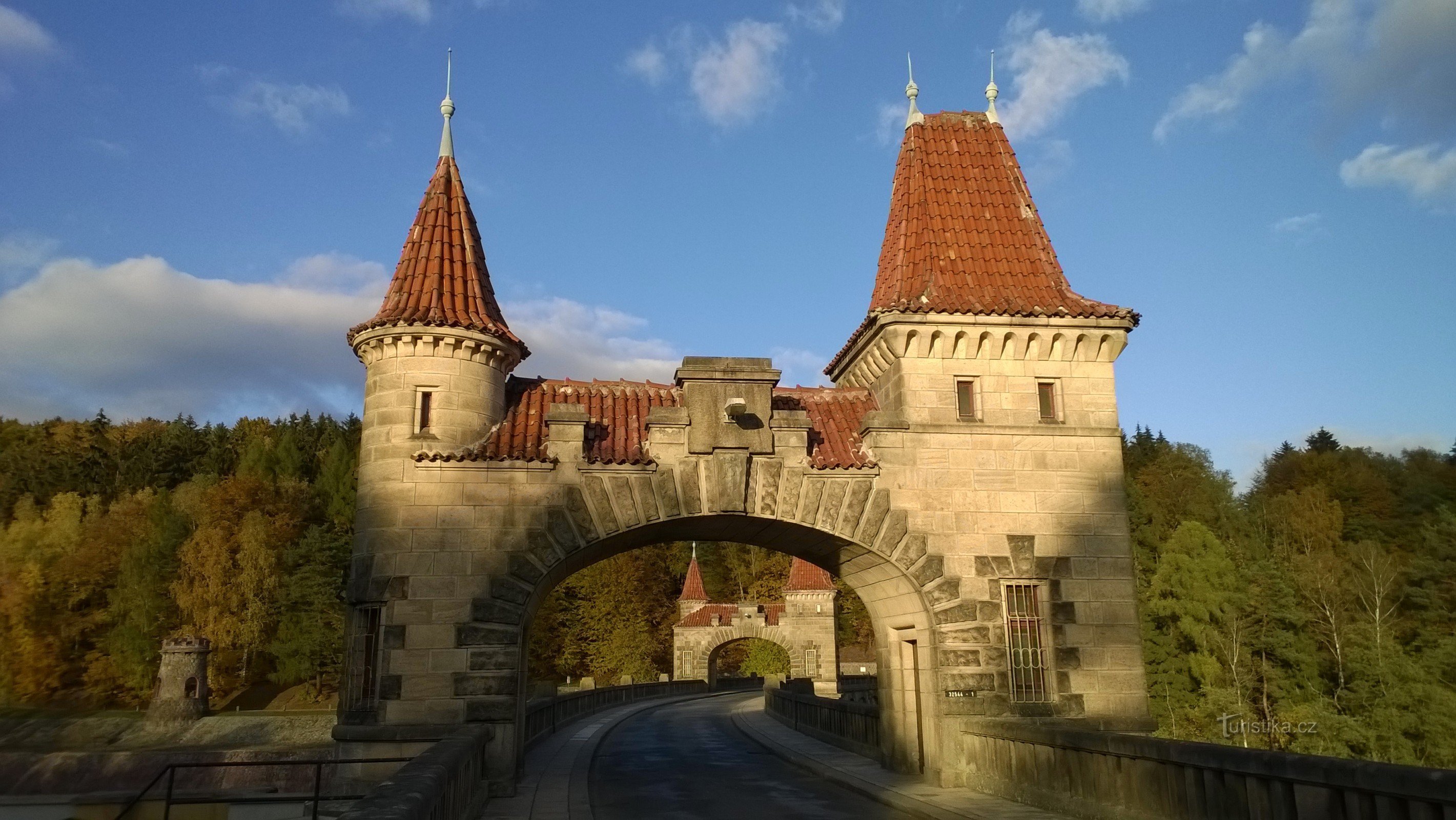 Les Královstvi reservoar.