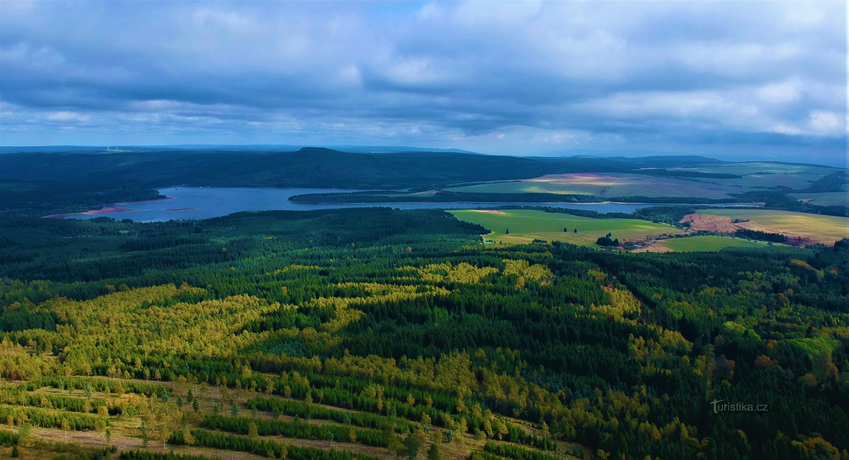 Přísečnice Dam