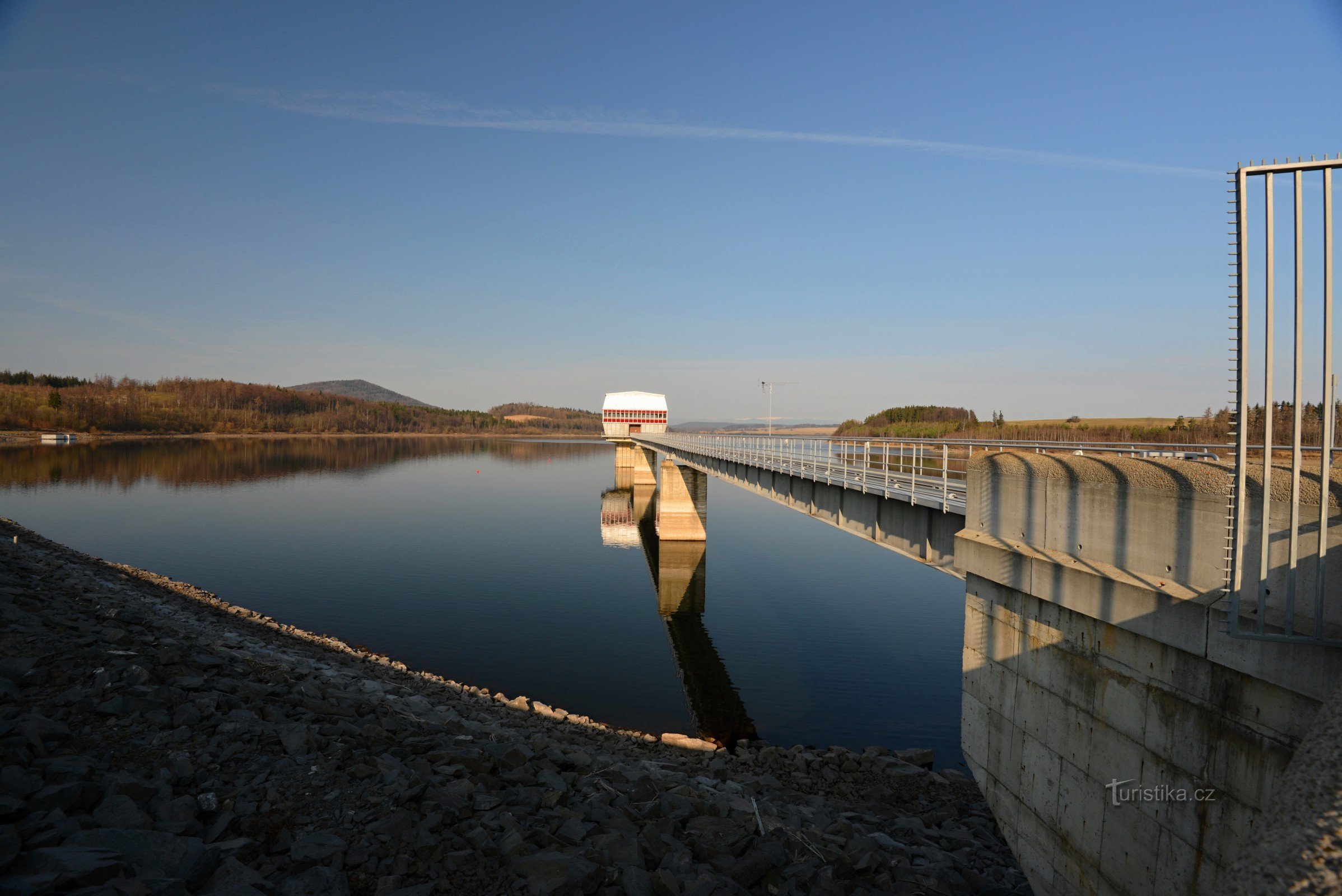 Presa de Slezská Harta