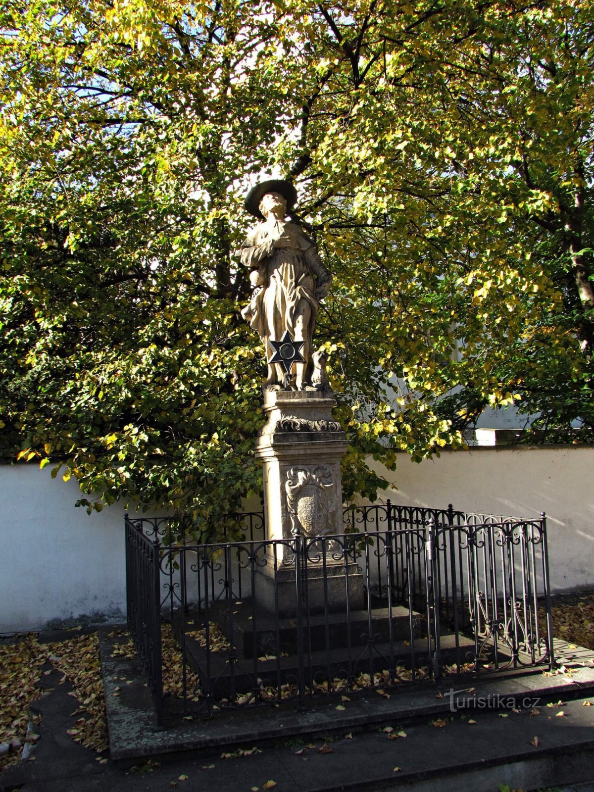 La statue Přerov de Saint Roch