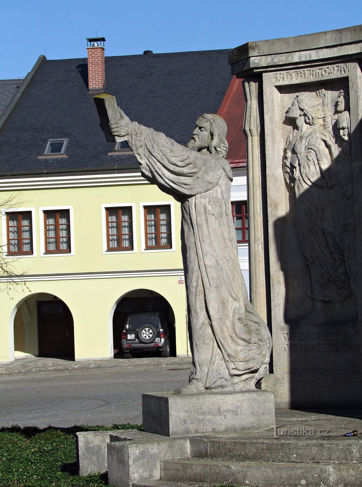 Jan Blahoslav-monument in Přerov