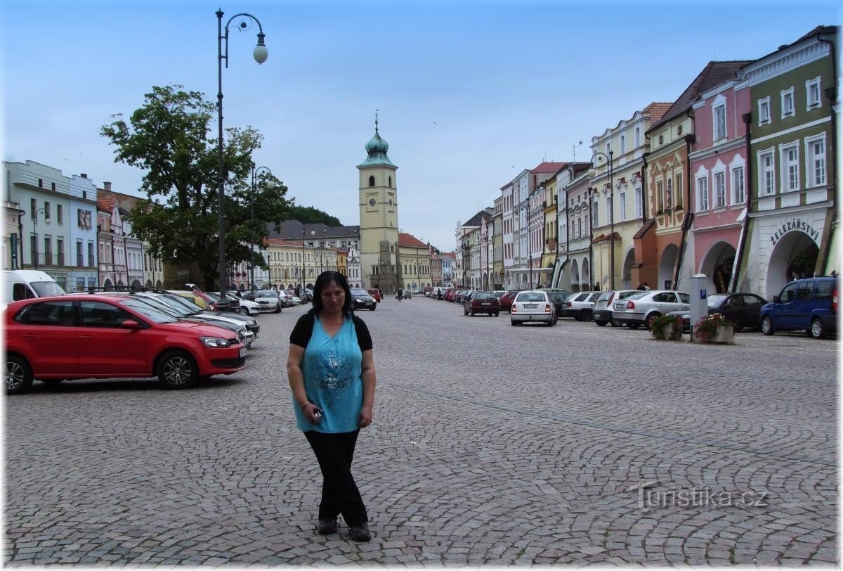 Over het Smetana-plein in Litomyšl