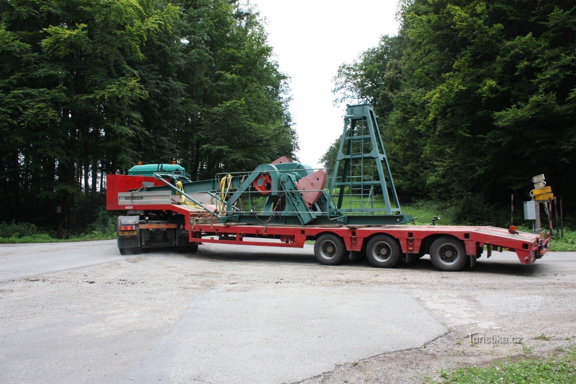 Transportation of the mining trestle to the site