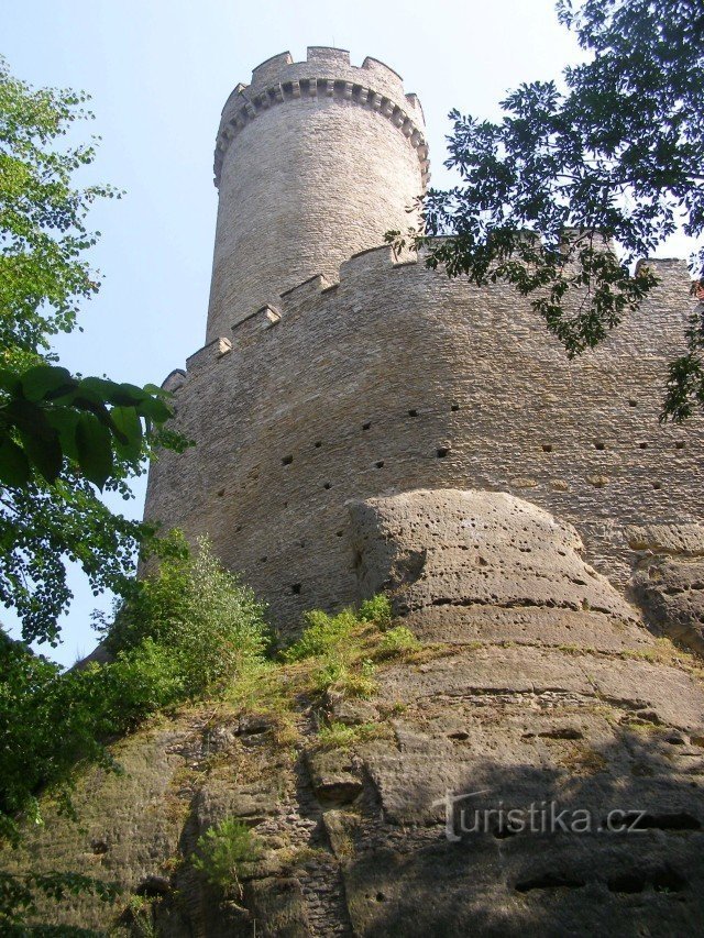 Durante l'arrampicata su Kokořín