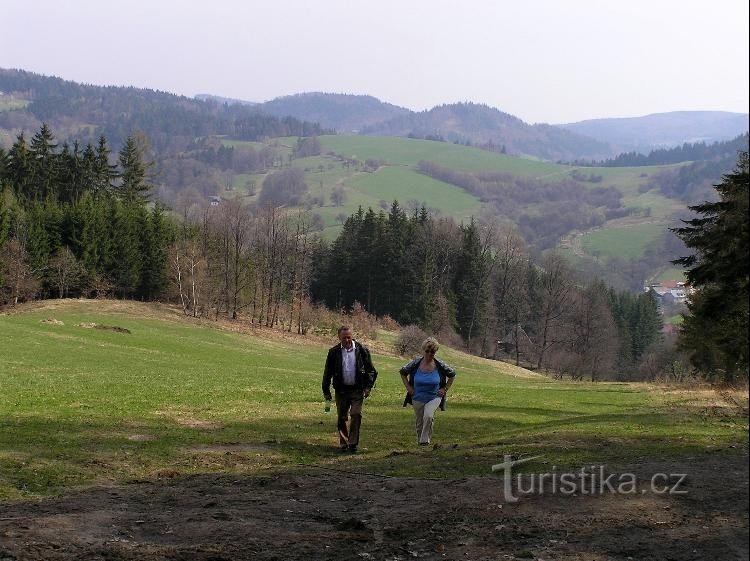 saapuminen risteykseen Vlčkovasta