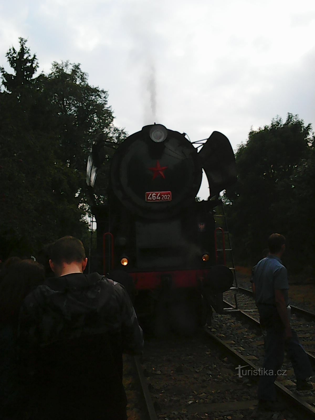 La llegada del tren a vapor a Kojetín (lamentablemente tuve sol hasta