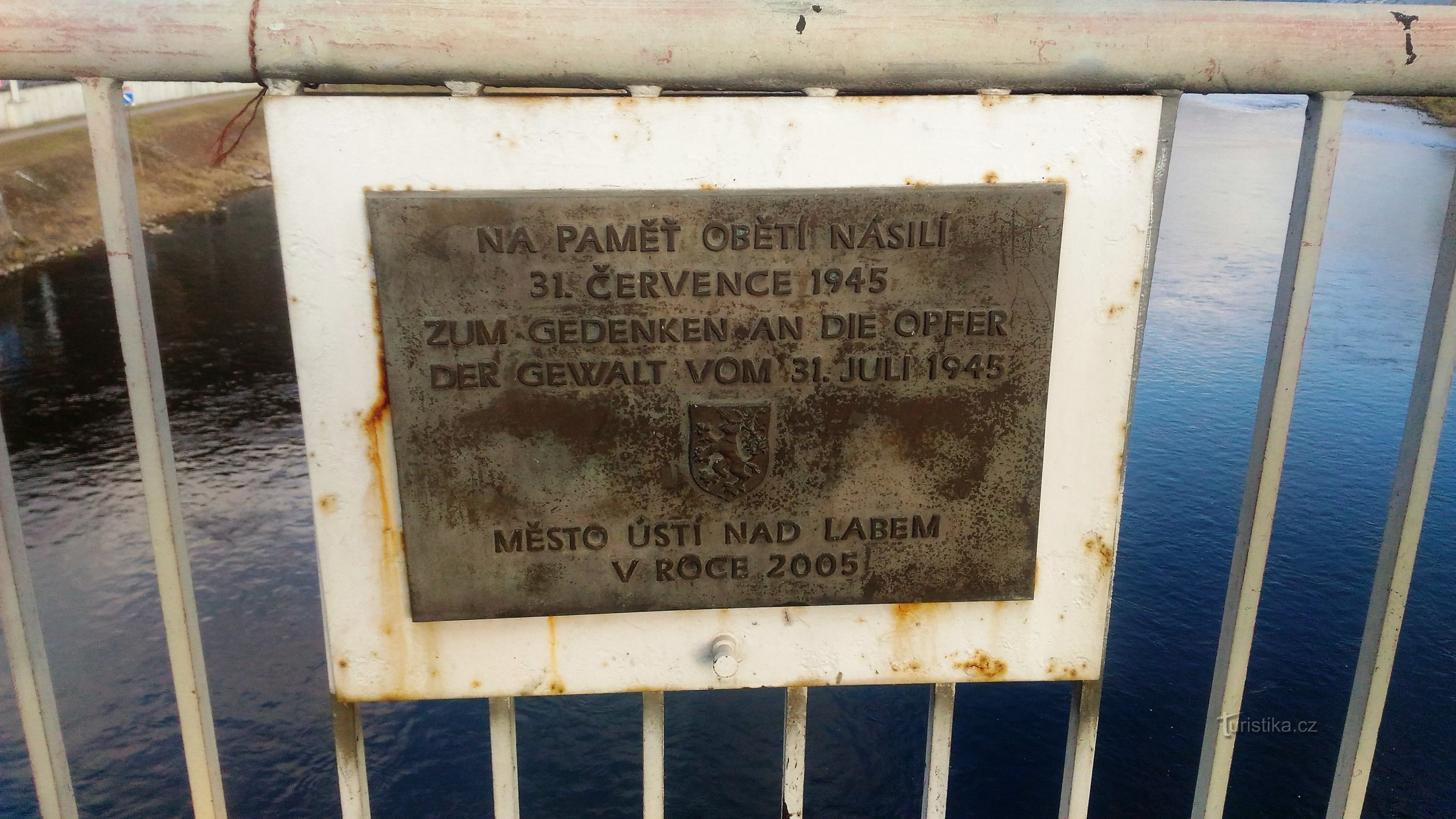 Een herinnering aan de tragische gebeurtenissen in Ústí nad Labem in 1945.