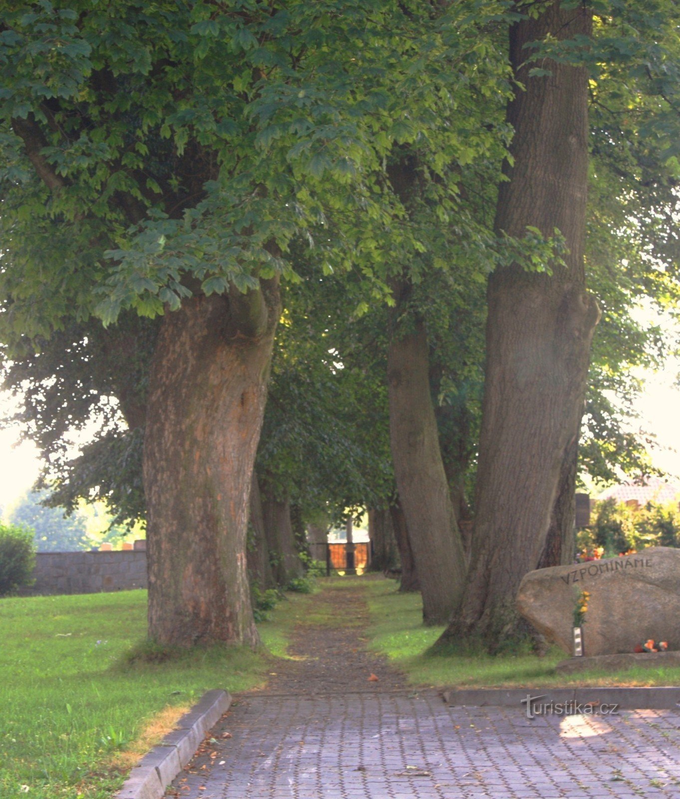 Access alley to the cemetery