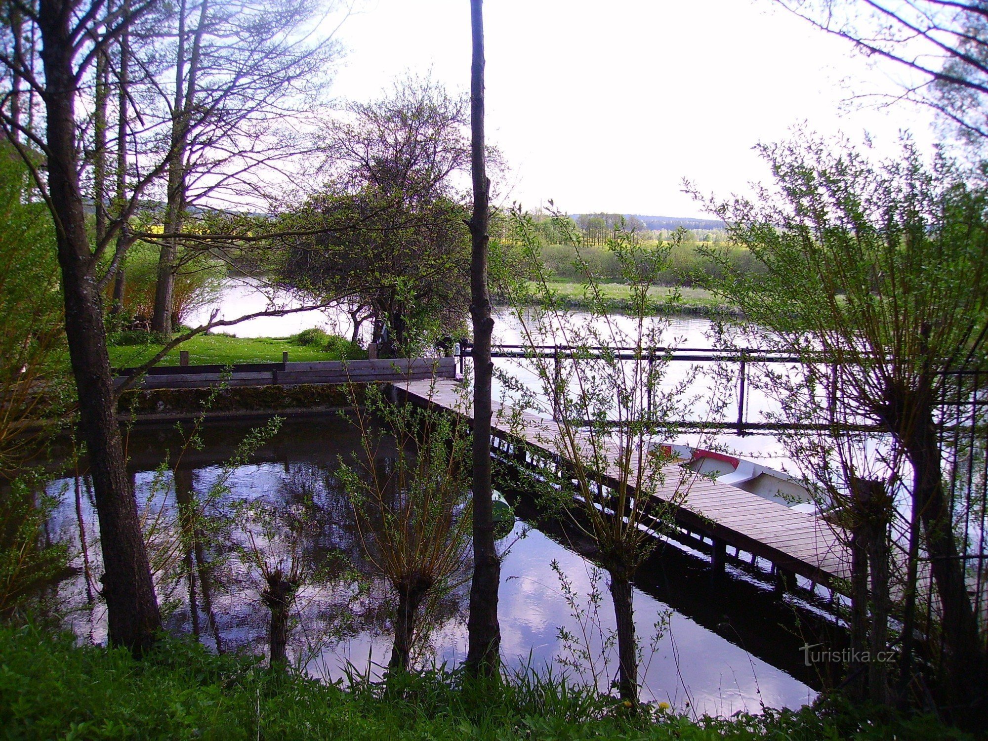 zijrivier van de elektriciteitscentrale