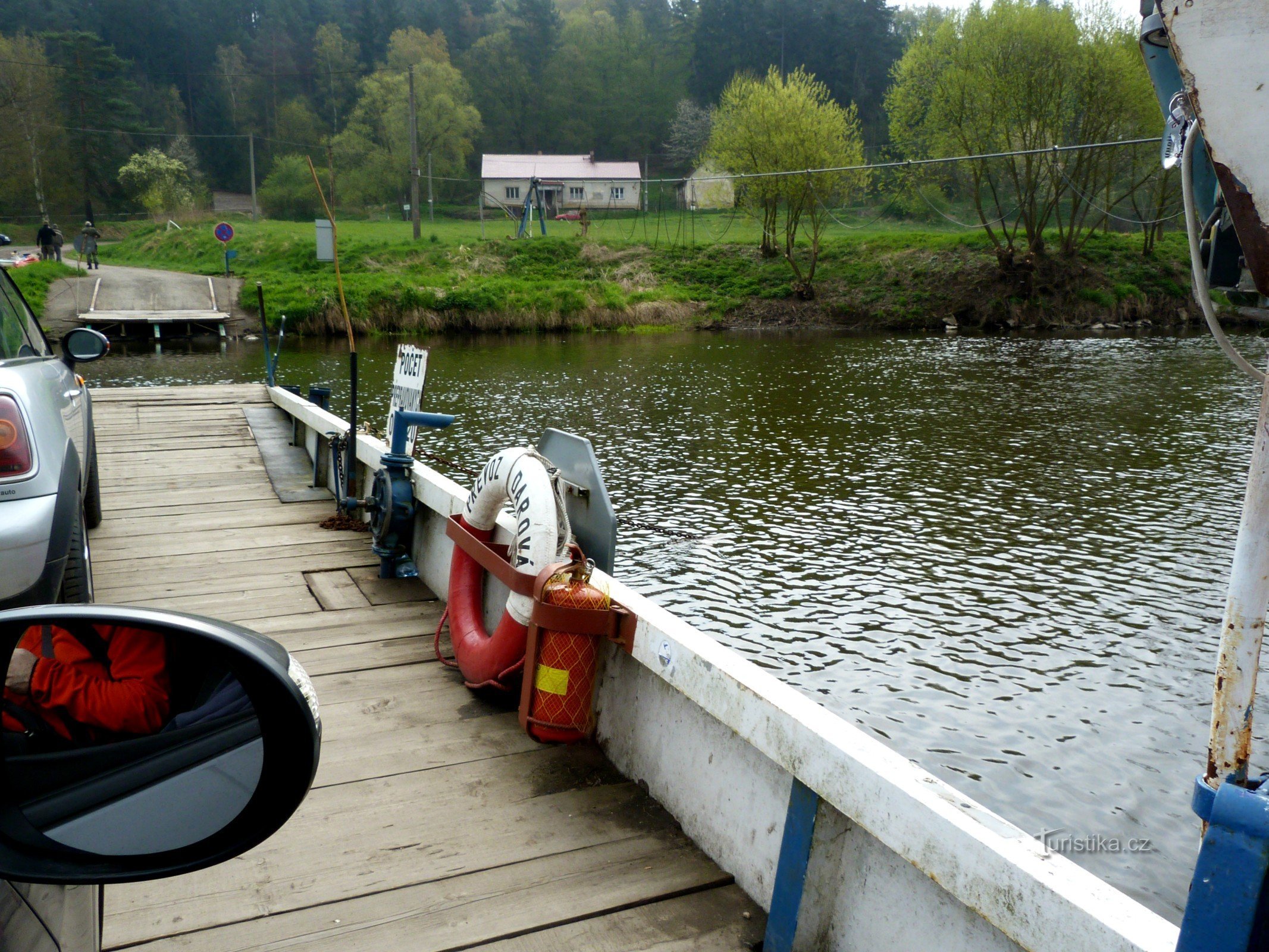 Ferry Darová