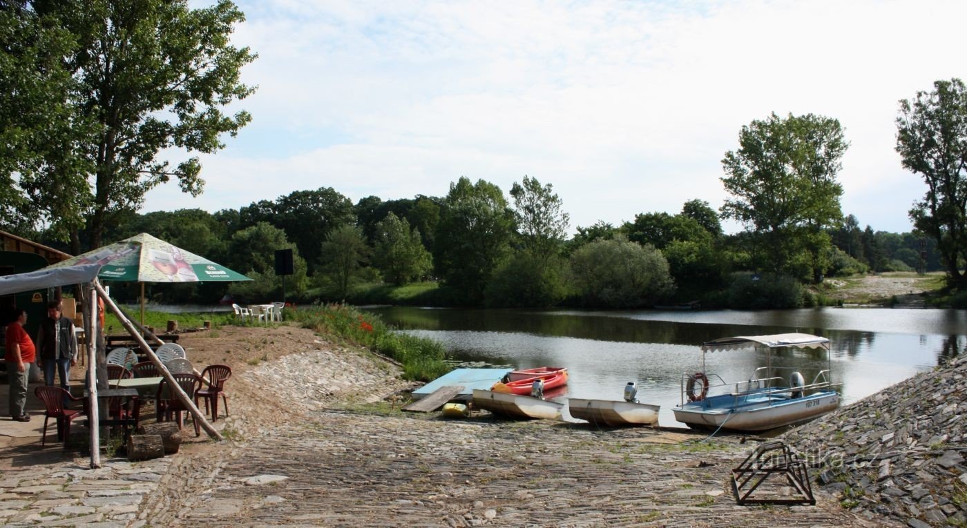 Oseček veerboot