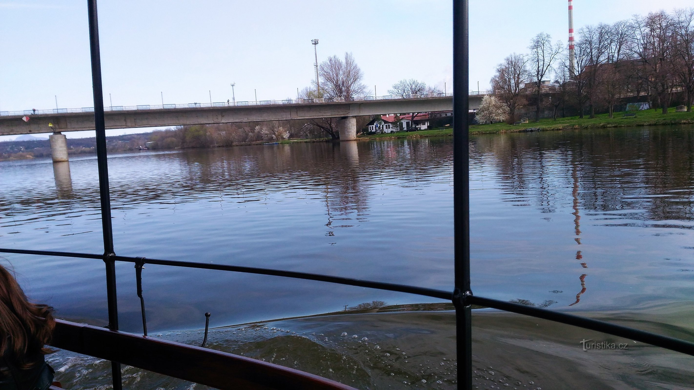 Fähre über die Elbe in Štětí.