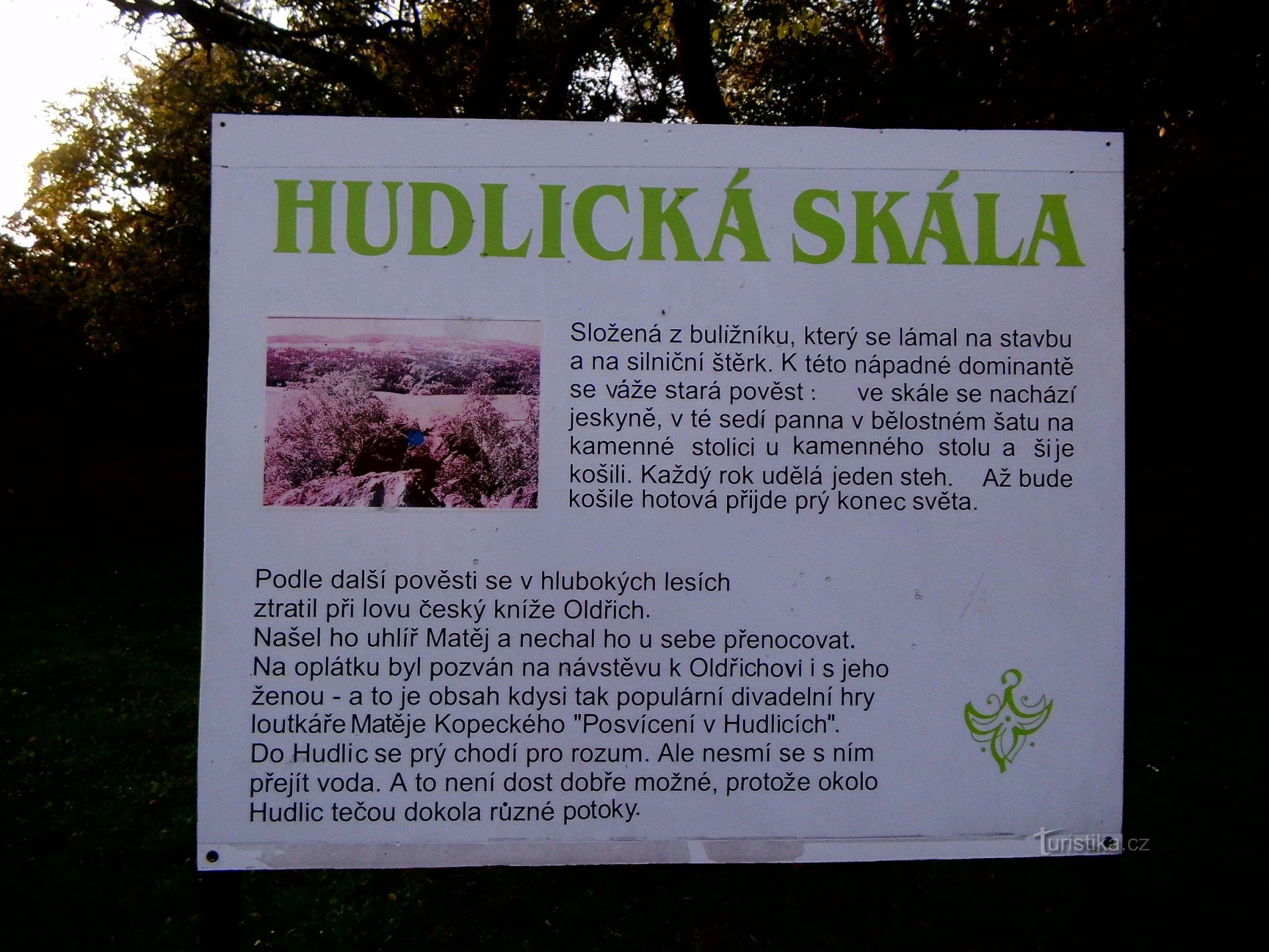Zdice から Hudlice まで、またはヨーゼフ ユングマン、セント トーマス、興味深い岩までの散歩