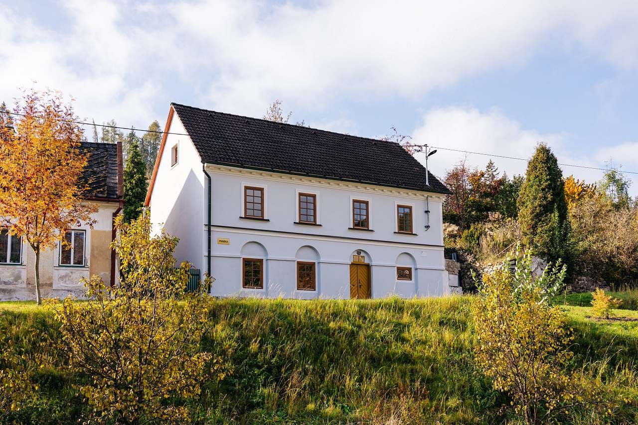 Pronájem chalupy Home&Office Panská
