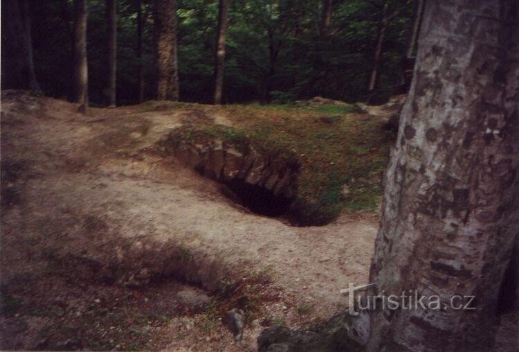 Corridor sinkholes