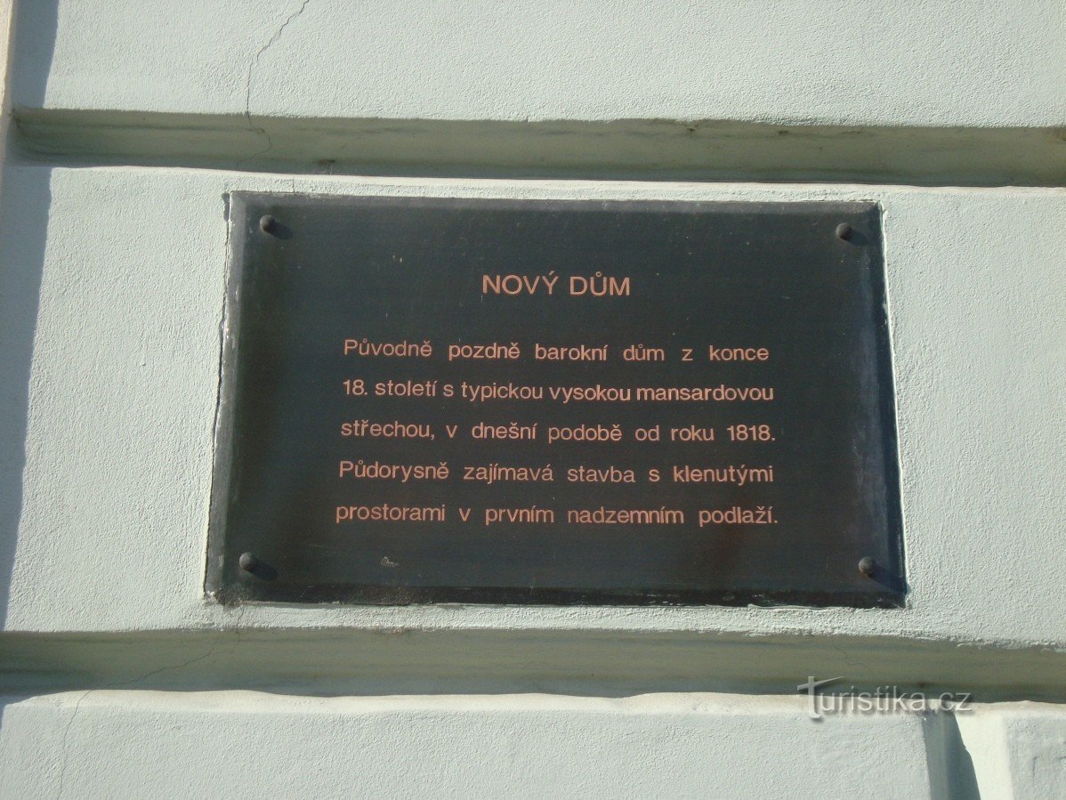 Prostějov-Pharmacy Nový dům-Ảnh: Ulrych Mir.