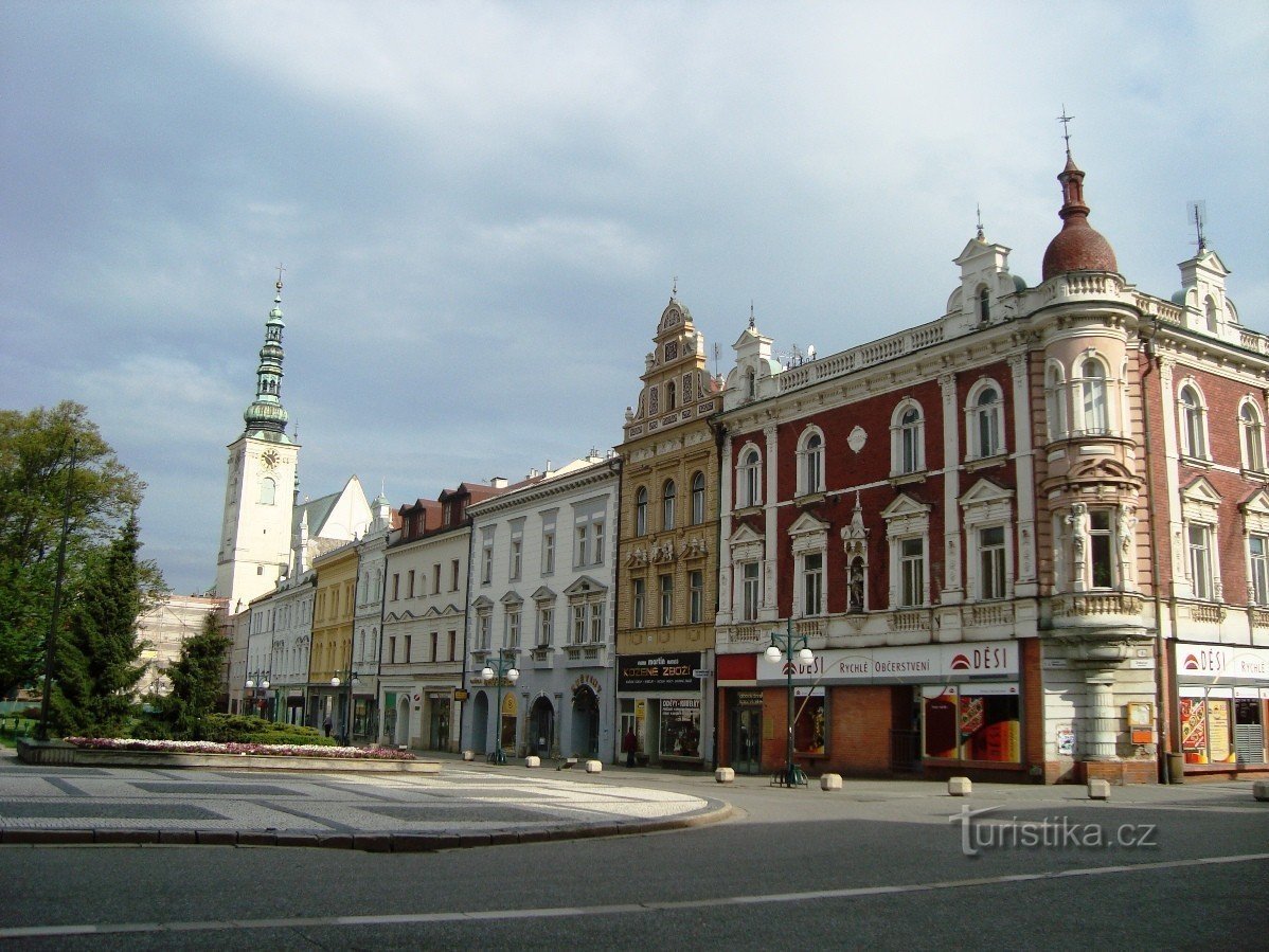 Prostějov-náměstí TGMasaryka-huset til Jan Pavlát fra Olšan-Foto: Ulrych Mir.