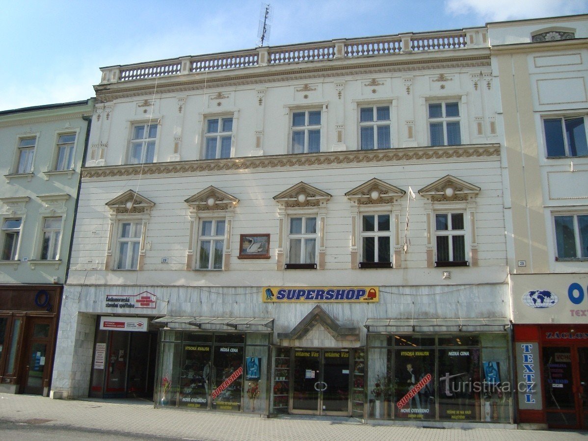 Prostějov-náměstí TGMasaryka-maison U Bílá labute-Photo : Ulrych Mir.