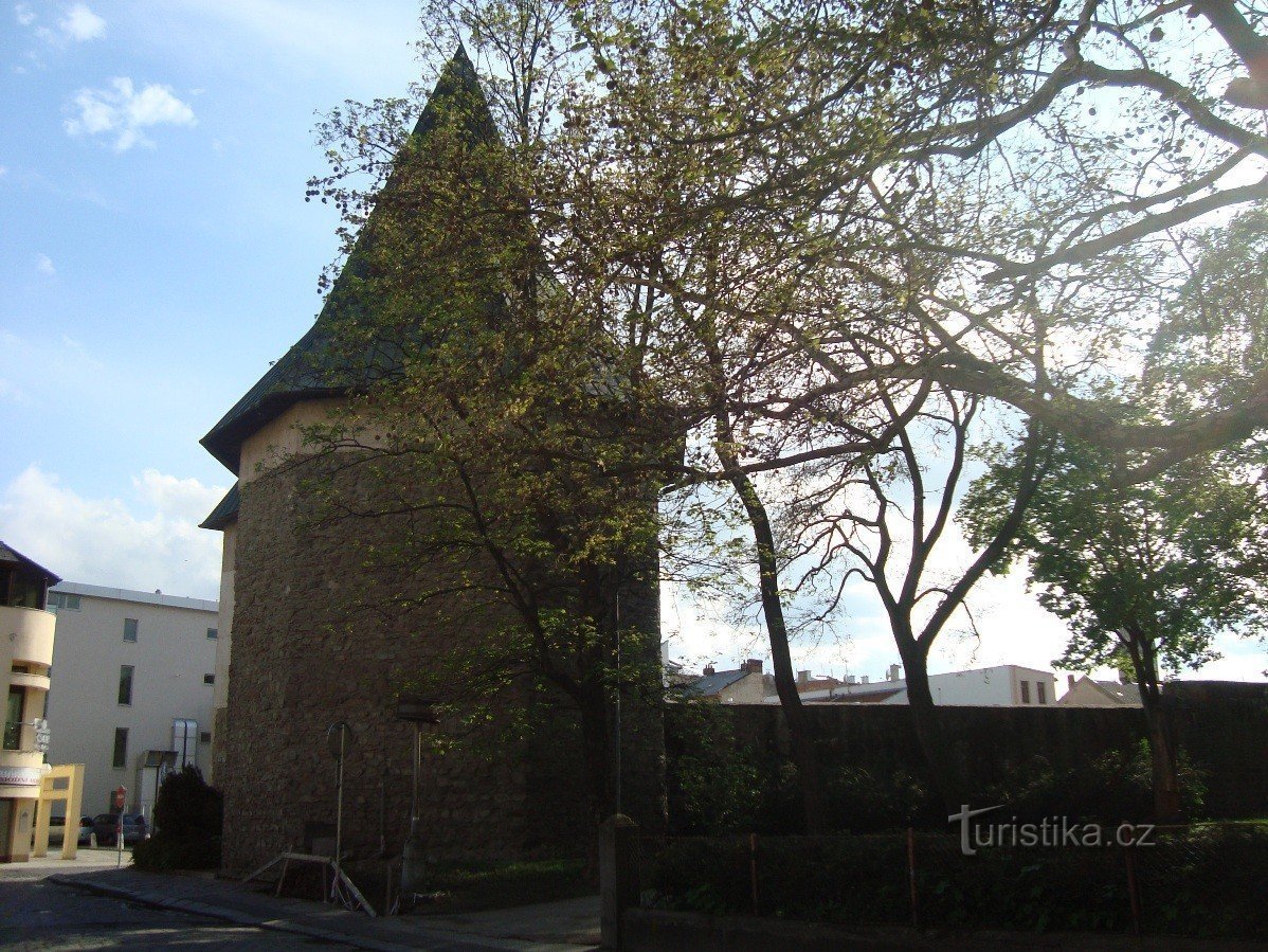 Prostějov-resten van de muren met een bastion-Foto: Ulrych Mir.