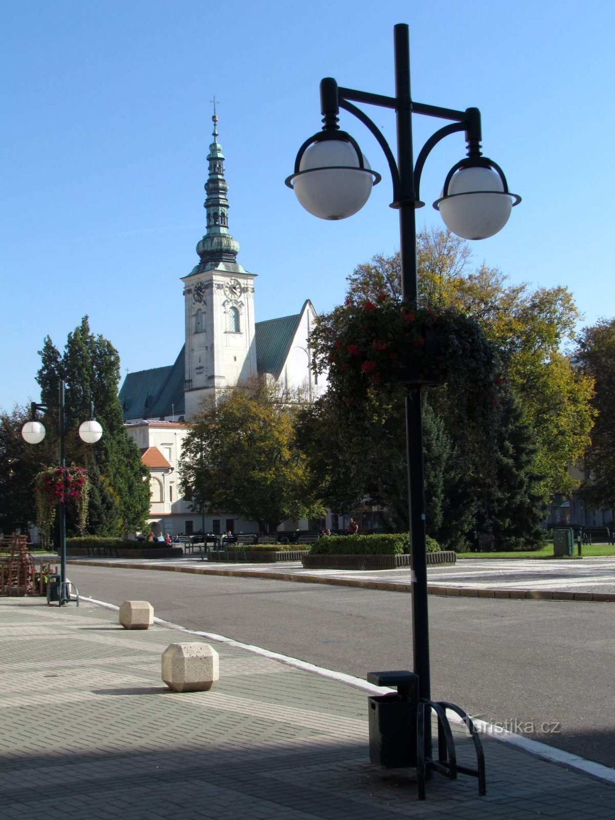 Prostějovský kyrka av upphöjelsen av det heliga korset