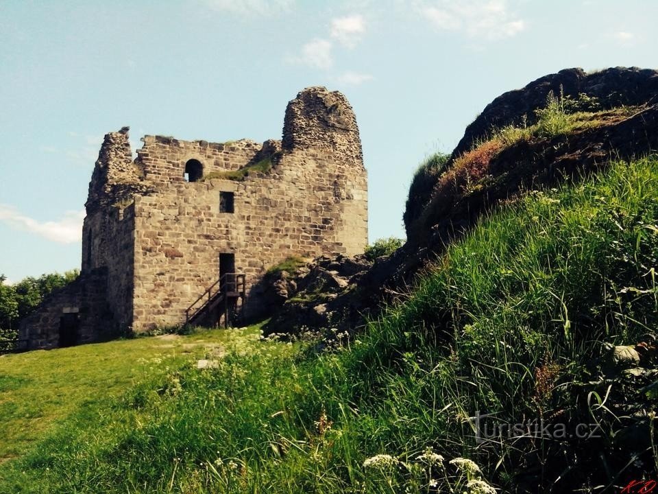 Espace aux ruines