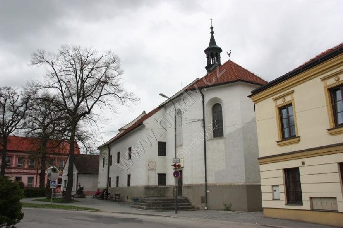protestantský kostel, kaple sv. Josefa a Barbory