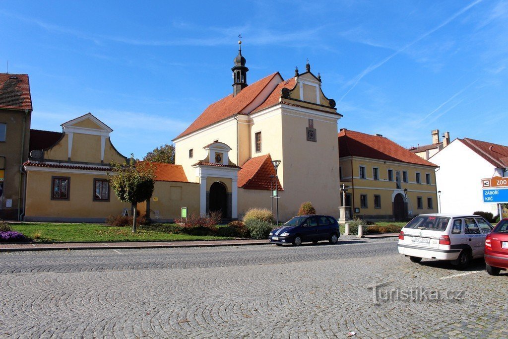 Protivín, igreja de St. Isabel