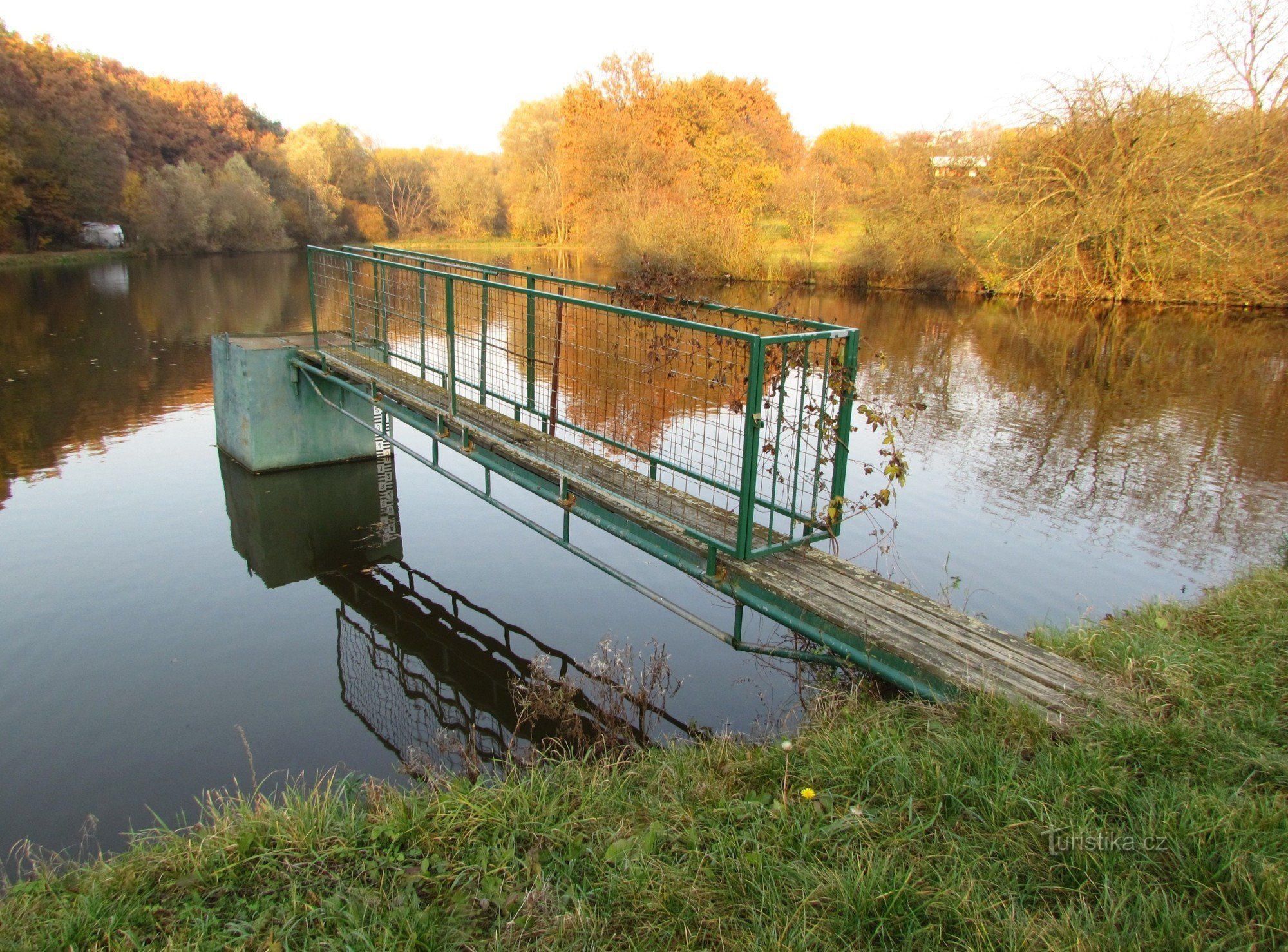 Pršten Pond