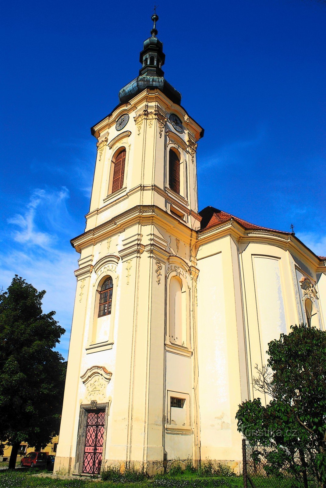 façade de l'église
