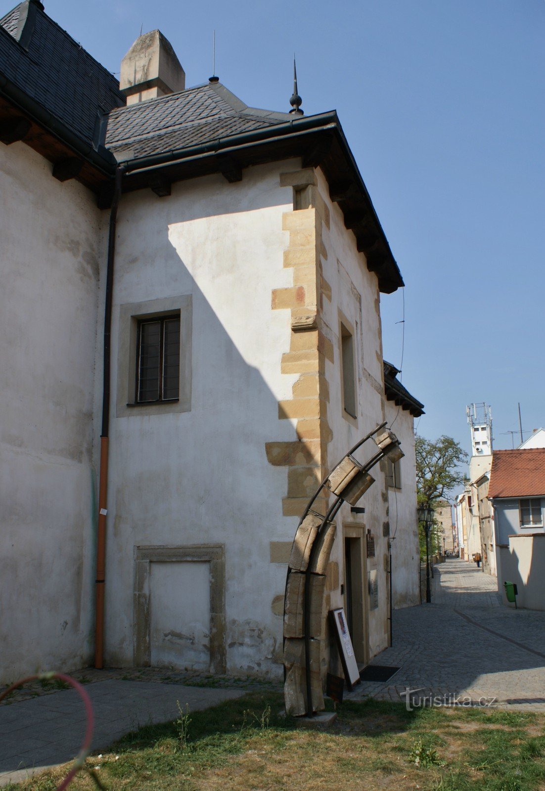 uma vista da antiga rua judaica