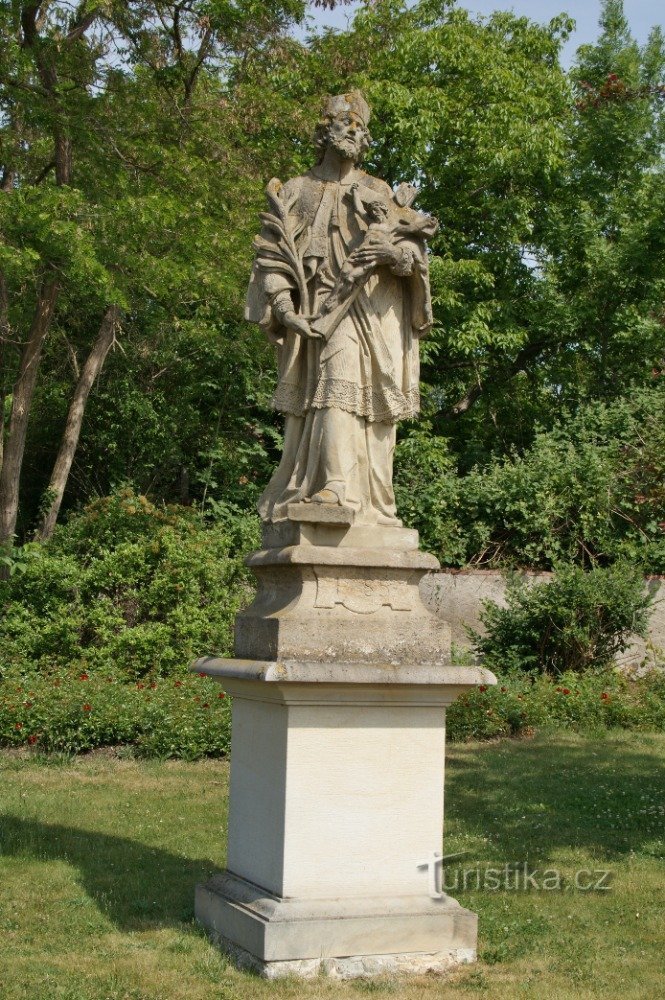 Průhonice - kip sv. Jan Nepomucký